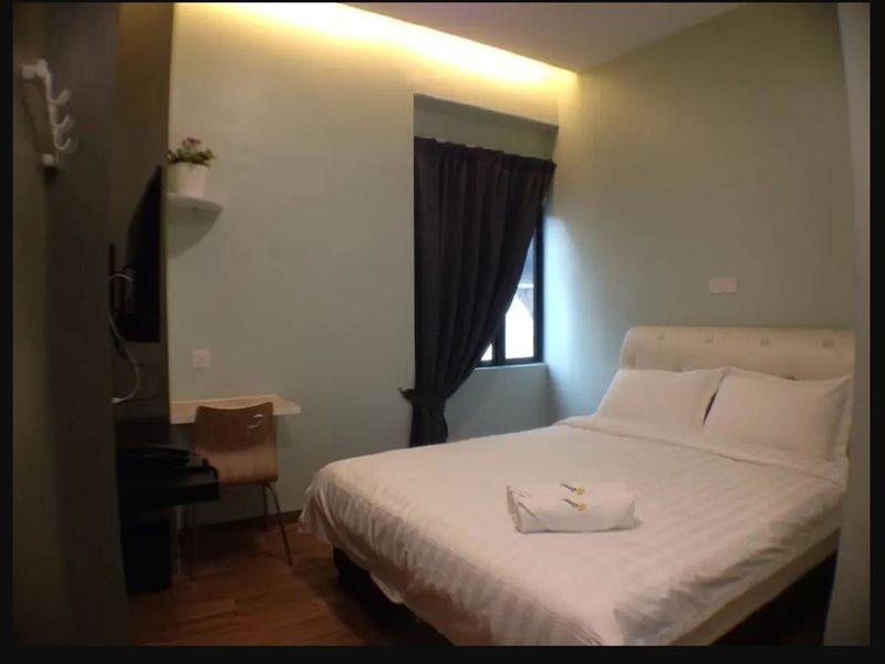Good 9 Hotel - Bukit Dahlia Johor Bahru Luaran gambar