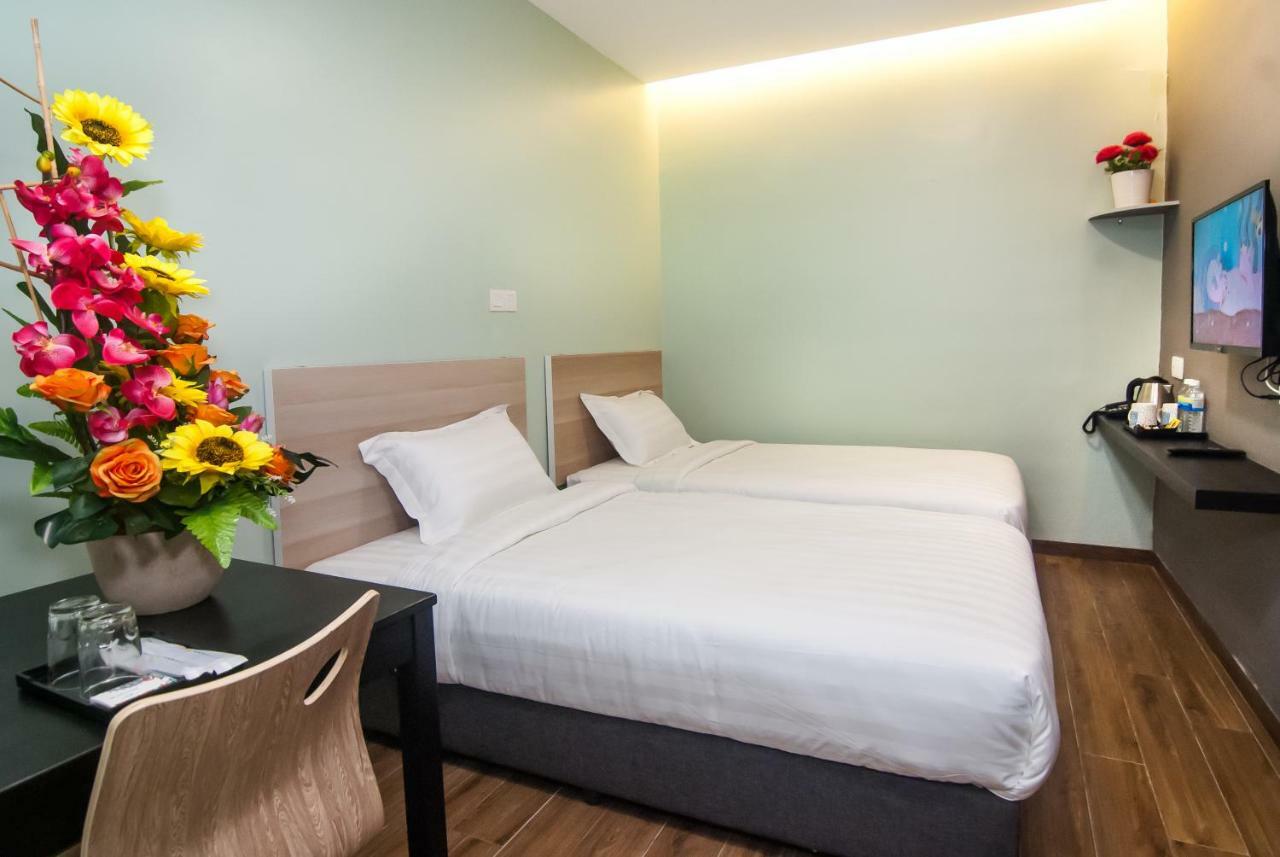 Good 9 Hotel - Bukit Dahlia Johor Bahru Luaran gambar