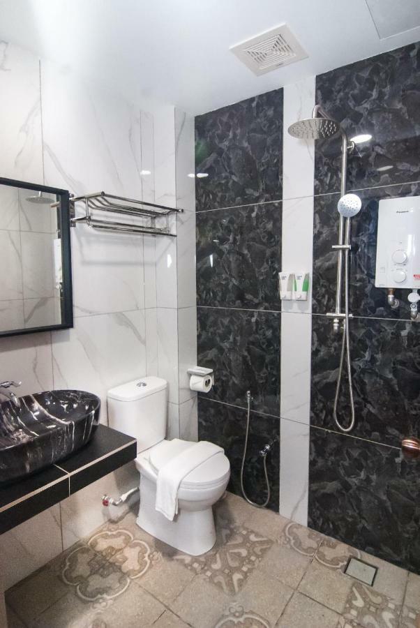 Good 9 Hotel - Bukit Dahlia Johor Bahru Luaran gambar